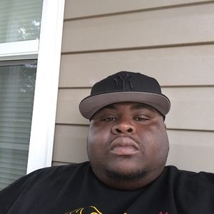 Meet your Posher, Ray